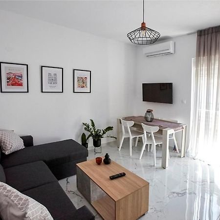 Mg Apartments Alexandroúpoli Eksteriør bilde